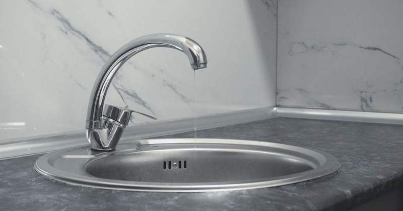 Finished kitchen sink installation